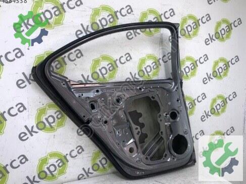 Skoda Octavia Sol Arka Kapı 5E6833051 çıkma parça