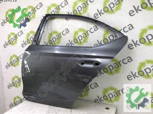 Skoda Octavia Sol Arka Kapı 5E6833051 çıkma parça
