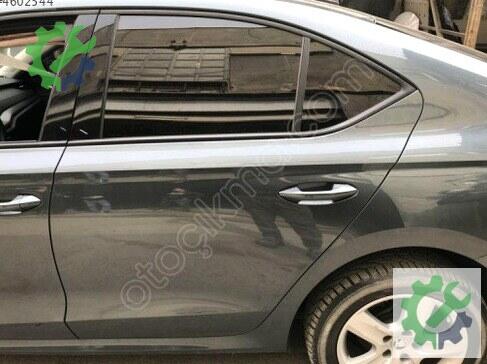 Skoda Octavia Sol Arka Kapı çıkma parça