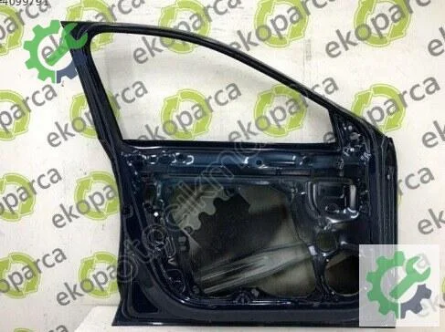 Skoda Octavia Sol Ön Kapı 5E3831051 çıkma parça