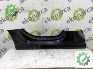 SKODA OCTAVİA 2021 2025 SAĞ ARKA MARŞPİYEL SACI 5E6809602D