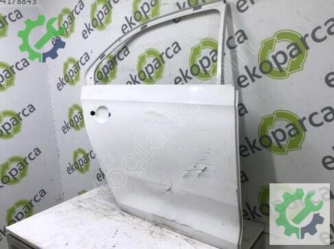 Skoda Rapid Sağ Arka Kapı 5JA833052 çıkma parça
