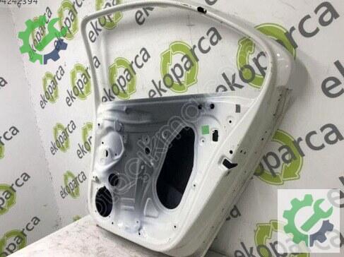 Skoda Rapid Sağ Arka Kapı 5JA833052 çıkma parça
