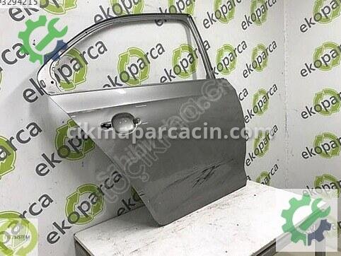 Skoda Rapid Sağ Arka Kapı 5JA833052 çıkma parça