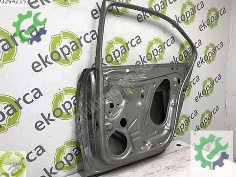 Skoda Rapid Sağ Arka Kapı 5JA833052 çıkma parça