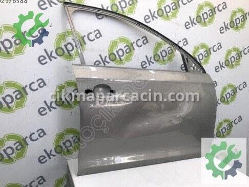 Skoda Rapid Sağ Ön Kapı 5JA831052C çıkma parça