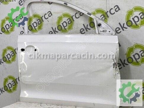 Skoda Rapid Sağ Ön Kapı 5JA831052C çıkma parça