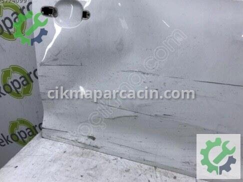 Skoda Rapid Sağ Ön Kapı 5JA831052C çıkma parça