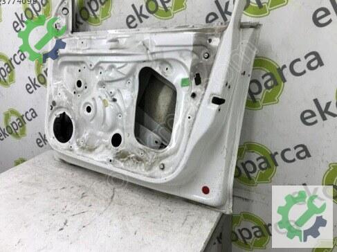 Skoda Rapid Sağ Ön Kapı 5JA831052C çıkma parça
