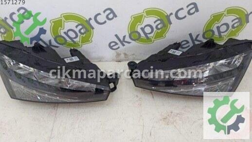 Skoda Scala Sağ Ön Far 657941016 çıkma parça