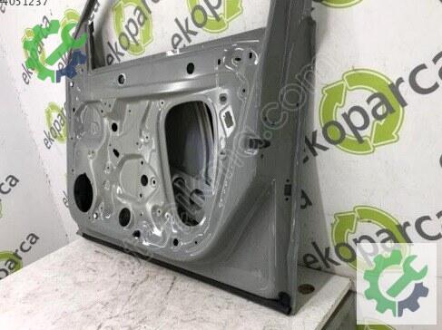 Skoda Scala Sağ Ön Kapı 657831052 çıkma parça