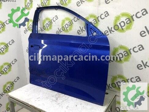 Skoda Scala Sağ Ön Kapı 657831052 çıkma parça