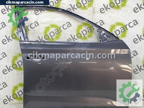 Skoda Scala Sağ Ön Kapı çıkma parça