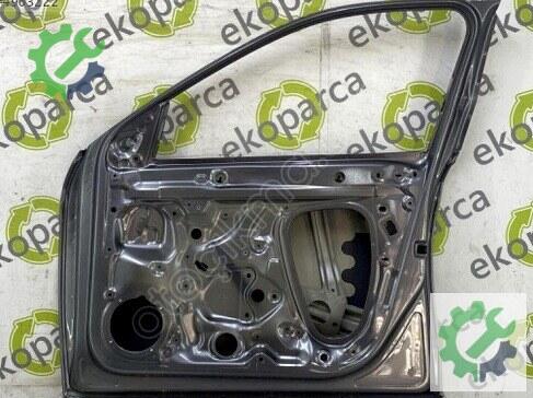 Skoda Scala Sağ Ön Kapı 657831052 çıkma parça