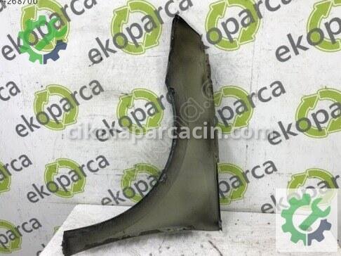 Skoda Scala Sağ Ön Çamurluk 657821106 çıkma parça