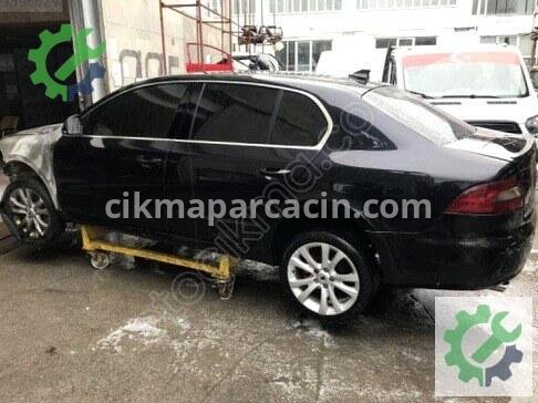 Skoda Superb Jant & Lastik Takımı 3T0601025 çıkma parça