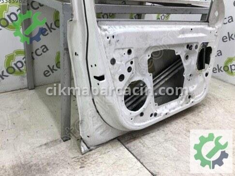 Skoda Superb Sol Ön Kapı 3T0831051 çıkma parça