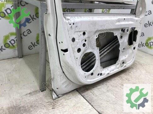 Skoda Superb Sol Ön Kapı 3T0831051 çıkma parça