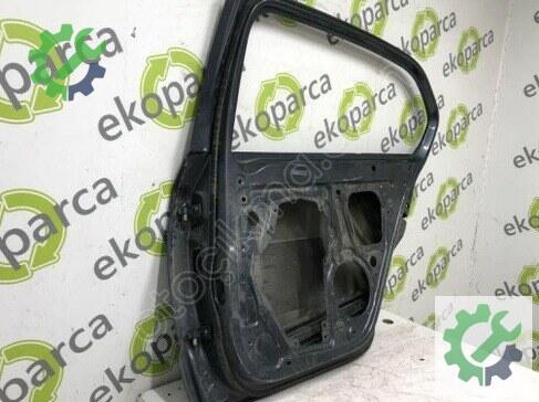 Skoda Superb Sağ Arka Kapı 3T5833056 çıkma parça