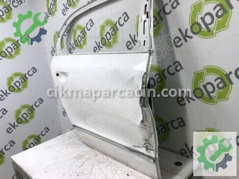 Skoda Superb Sağ Arka Kapı 3T5833056 çıkma parça