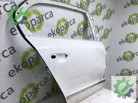 Skoda Superb Sağ Arka Kapı 3T5833056 çıkma parça