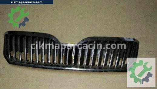 Skoda Superb Ön Panjur çıkma parça