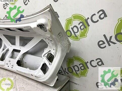 Skoda Superb Bagaj Kapağı 3T5827025D çıkma parça