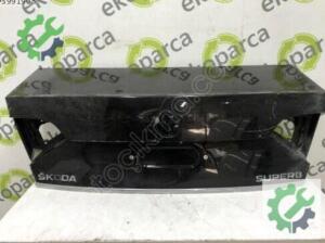 SKODA SUPERB 2013 2015 ÇIKMA BAGAJ KAPAĞI 3T5827025D