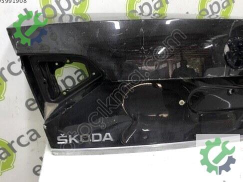 Skoda Superb Bagaj Kapağı 3T5827025D çıkma parça