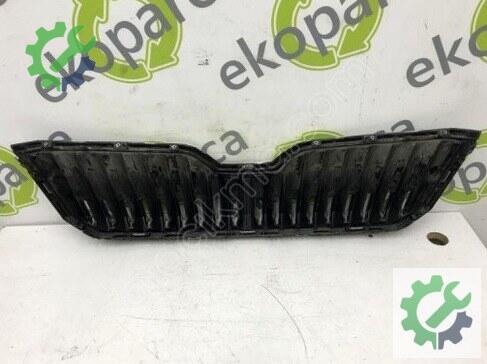 Skoda Superb Ön Panjur 3V0853653A çıkma parça