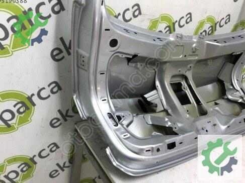 Skoda Superb Bagaj Kapağı 3V5827023 çıkma parça