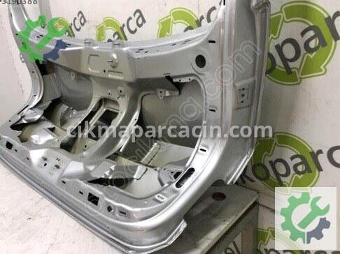 Skoda Superb Bagaj Kapağı 3V5827023 çıkma parça