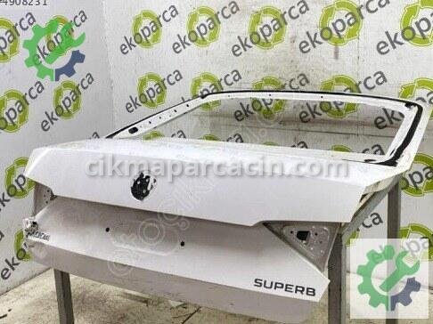Skoda Superb Bagaj Kapağı 3V5827023 çıkma parça
