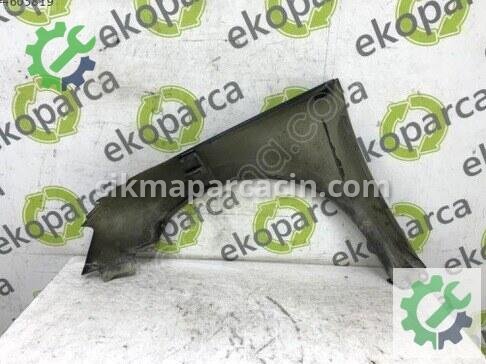 Skoda Superb Sağ Ön Çamurluk 3V0821106 çıkma parça