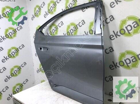 Skoda Superb Sağ Arka Kapı 3V5833052 çıkma parça