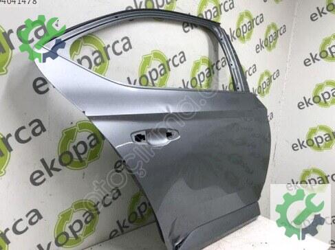 Skoda Superb Sağ Arka Kapı 3V5833052 çıkma parça