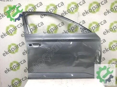 Skoda Superb Sağ Ön Kapı 3V0831052 çıkma parça