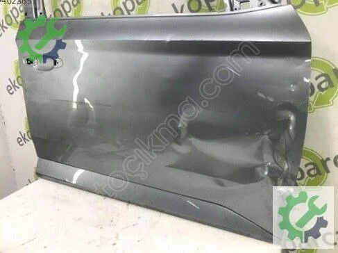Skoda Superb Sağ Ön Kapı 3V0831052 çıkma parça