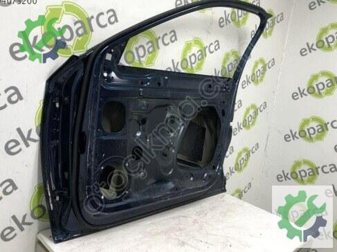Skoda Superb Sağ Ön Kapı 3V0831052 çıkma parça