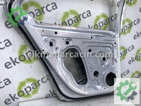 Skoda Superb Sol Arka Kapı 3V5833051 çıkma parça