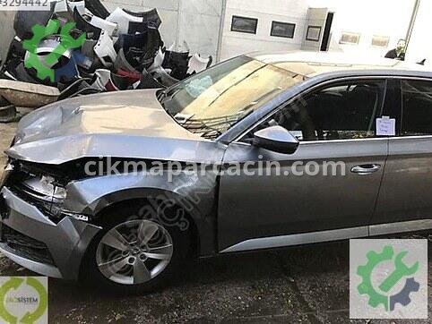 Skoda Superb Jant & Lastik Takımı 3V0601025 çıkma parça