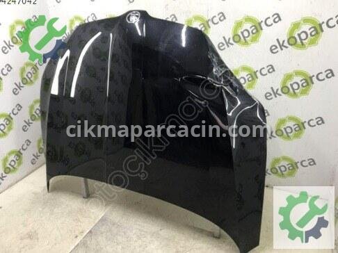 Skoda Superb Kaput 3V0823031A çıkma parça