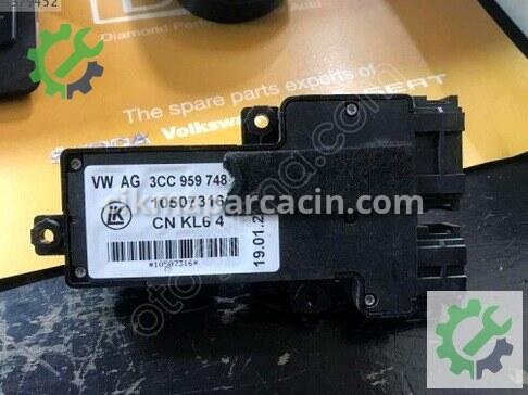 Skoda Superb Koltuk 3CC959748 çıkma parça