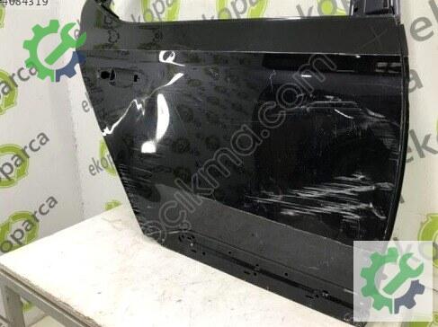 Skoda Superb Sağ Arka Kapı 3V5833052 çıkma parça