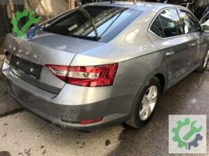 SKODA SUPERB 2015 2024 SAĞ ARKA ÇAMURLUK 3V5809602C