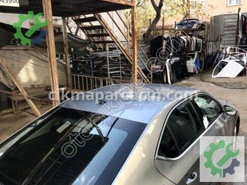 Skoda Superb Sağ Arka Çamurluk 3V5809602C çıkma parça