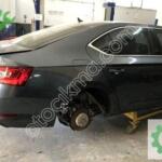 SKODA SUPERB 2015 2024 SAĞ ARKA ÇAMURLUK SÖKME 3V5809602C