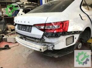 SKODA SUPERB 2015 2024 SAĞ ARKA ÇAMURLUK SÖKME 3V5809602C