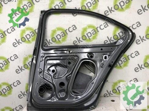 Skoda Superb Sağ Arka Kapı 3V5833052 çıkma parça