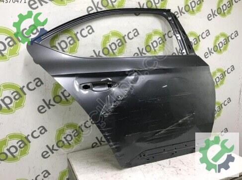 Skoda Superb Sağ Arka Kapı 3V5833052 çıkma parça